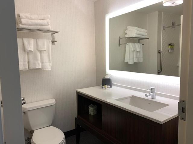 Holiday Inn - Cheshire - Southington By Ihg Exteriér fotografie