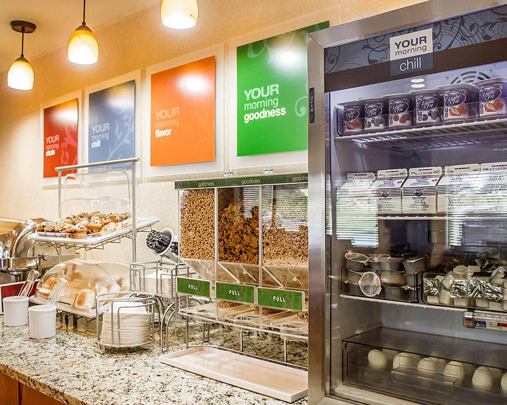 Holiday Inn - Cheshire - Southington By Ihg Exteriér fotografie